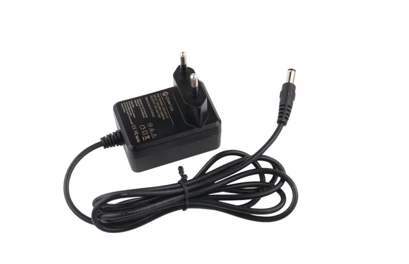 CoreParts Alimentator 10W 5V 2A mufa rotunda 5.5x2.5mm intrare 220V 5706998951328