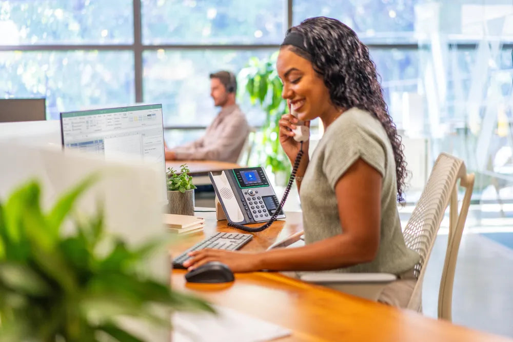 HP 82M93AA Poly Edge E400 IP Phone and PoE-enabled, 197497341416