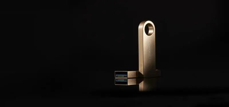 Kingston DTSE9G3/256GB DataTraveler SE9 G3 Flash Drive 256GB 220MB/s read, 100MB/s write, USB-A (USB 3.2 Gen 1), Metal, 740617341379