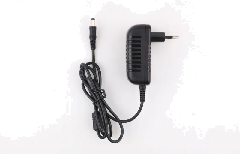 CoreParts Alimentator 24W 12V 2A mufa rotunda 5.5x2.5mm 5704174181729